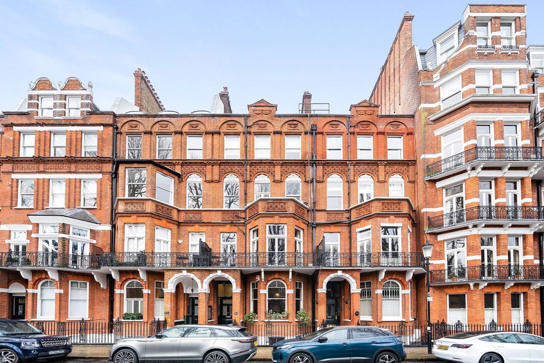 Apartment in Earls Court, Kensington And Chelsea, England 1 - 15659063
