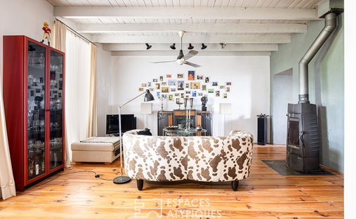 Elegant XI Xth Century Castle Beautiful Park Pool