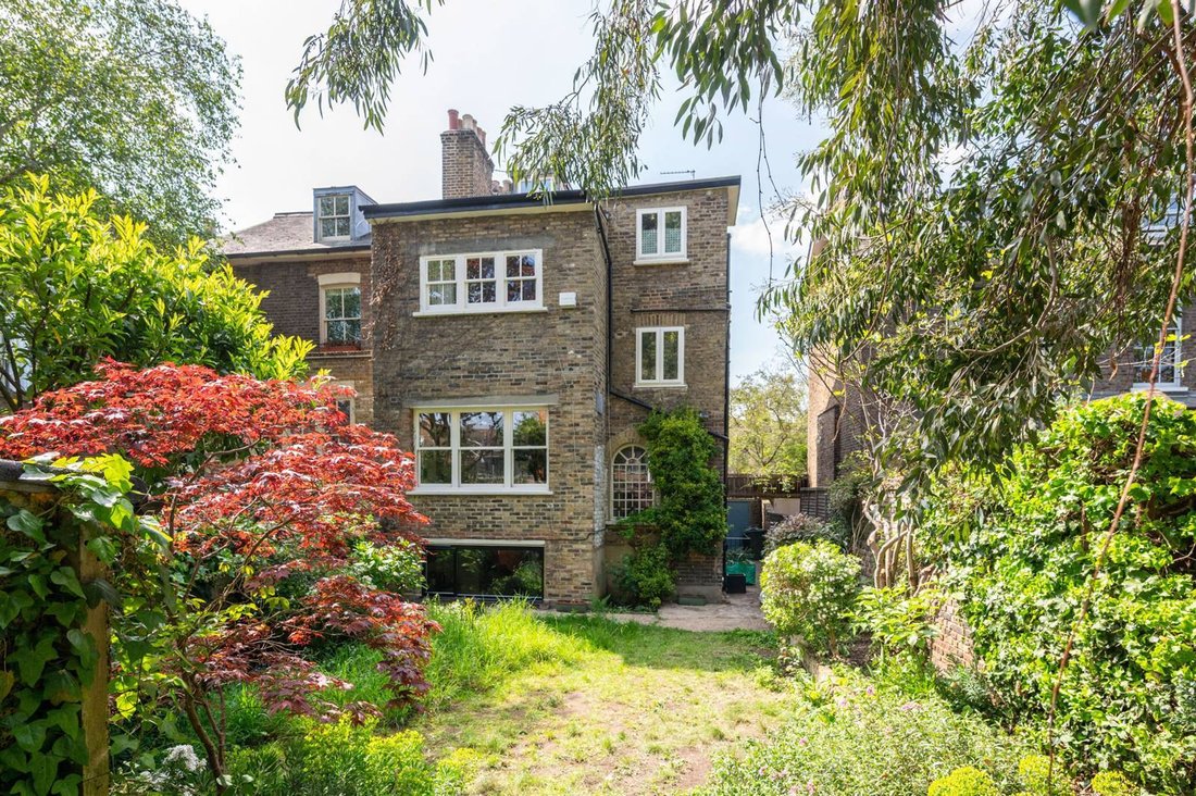 House in Oval, Lambeth (Greater London), England 4 - 16038144