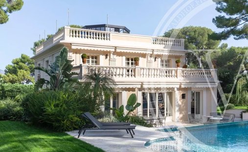 Villa in Val de Gorbio, Roquebrune-Cap-Martin, France 1