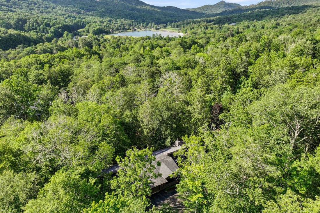 House in Linville, North Carolina, United States 2 - 16032231