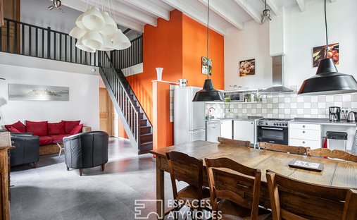 Elegant XI Xth Century Castle Beautiful Park Pool