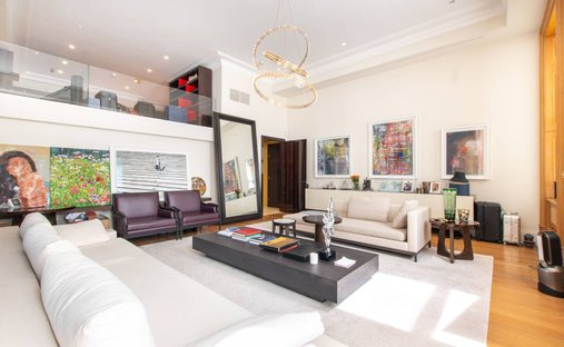 Apartment in Hyde Park, Westminster, England 1