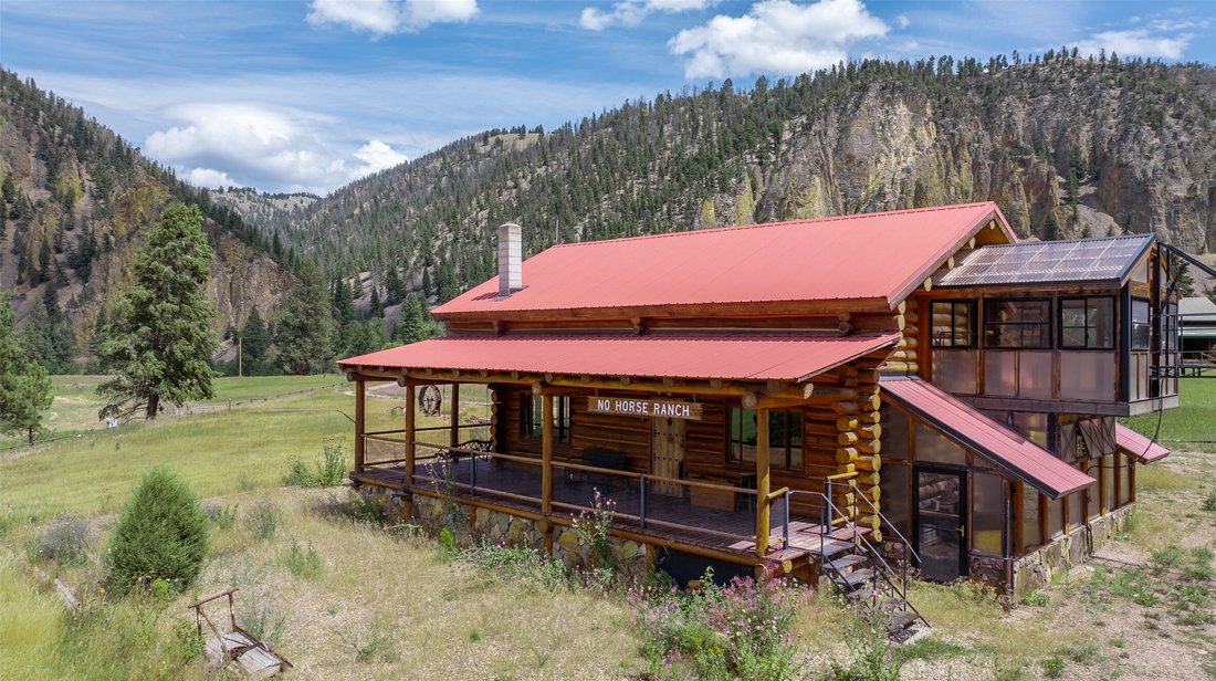 House in Philipsburg, Montana, United States 4 - 16035897
