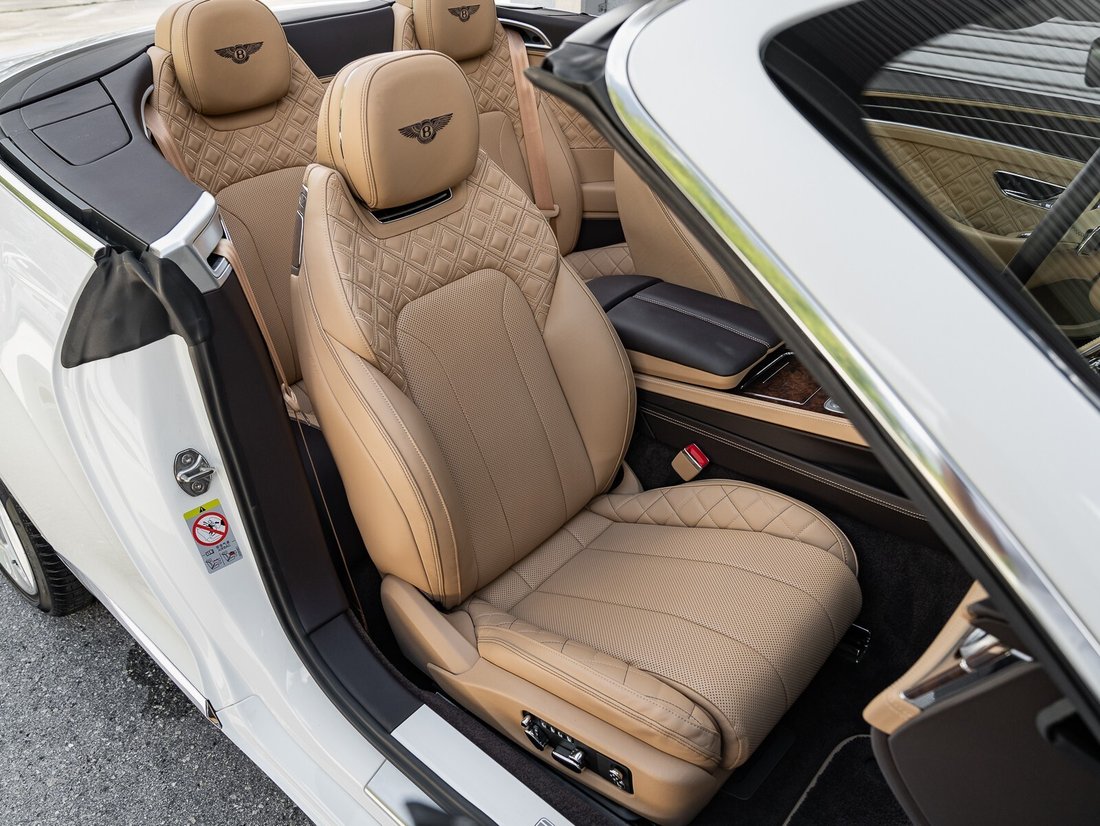 Cabriolet in Naples, FL 4 - 16026645