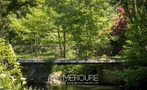 Castle for Sale in Saint-Pierre-de-Trivisy, Occitanie, France