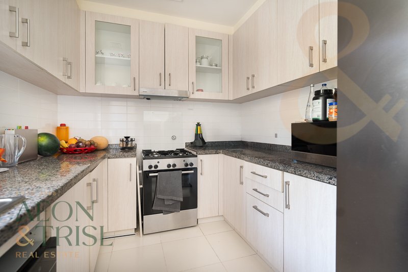 House in Reem, Dubai, United Arab Emirates 4 - 16031548