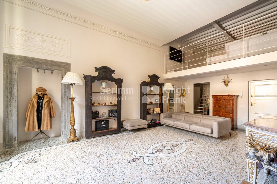 Apartment in Historic Center, Lucca, Tuscany 3 - 16033160