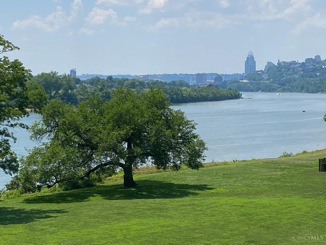House in Cincinnati, Ohio, United States 3 - 16033511