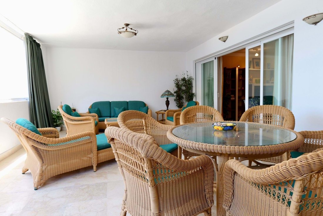 Apartment in Puerto Banus, Marbella, Spain 4 - 16034980