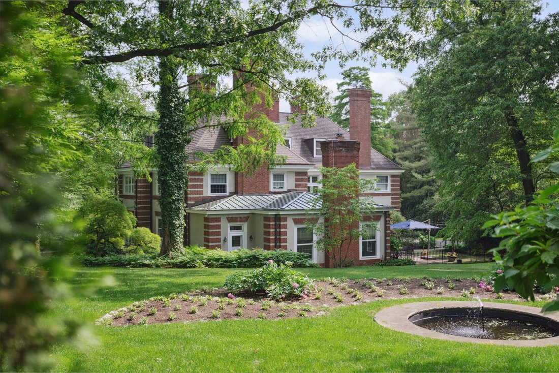 House in Pittsburgh, Pennsylvania, United States 3 - 16032334
