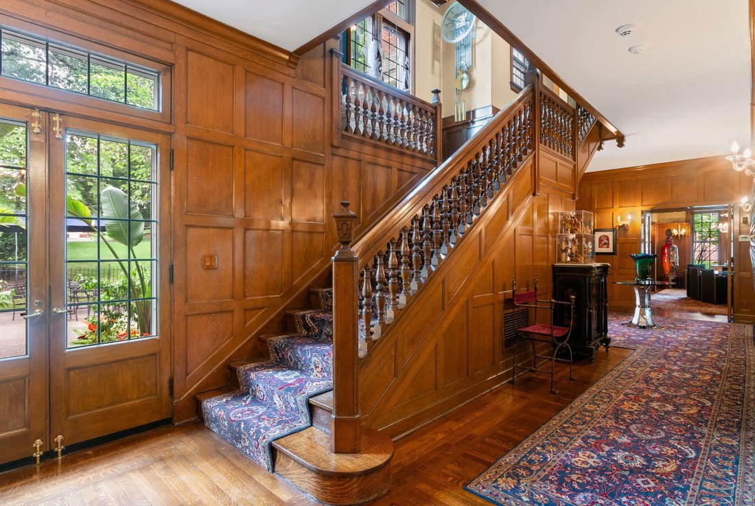 House in Pittsburgh, Pennsylvania, United States 4 - 16032334
