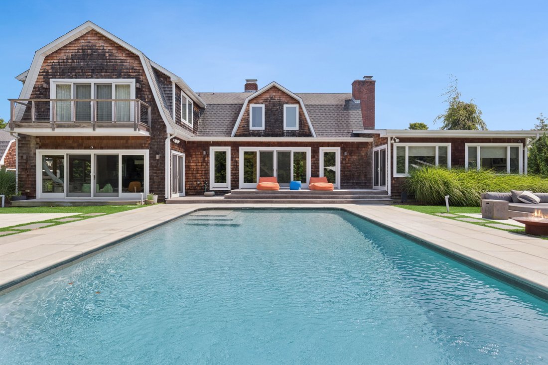 Westhampton, New York, United States 2 - 15909854
