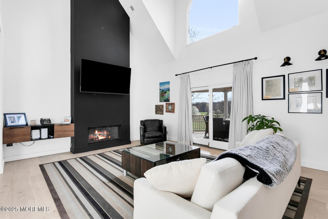 House in Freehold Township, New Jersey, United States 4 - 16033735