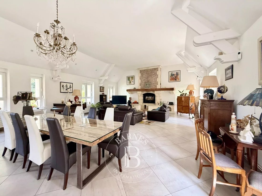 House in Jenlain, Hauts-de-France, France 3 - 16035255