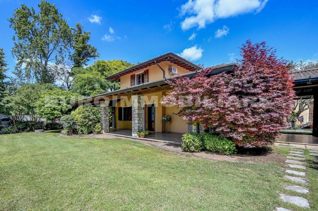 Villa in Berlingo, Lombardy, Italy 1 - 16032517