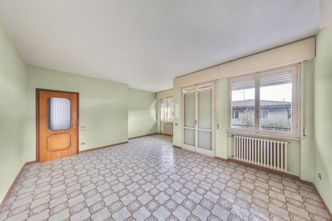 Villa in Historic Center, Desenzano del Garda, Lombardy 4 - 16033875
