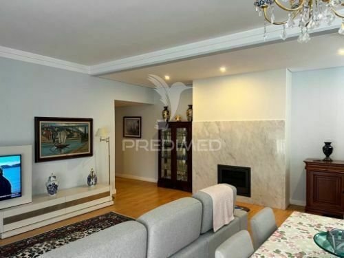 Apartment in Mafamude e Vilar do Paraiso, Porto District, Portugal 5 - 16034269