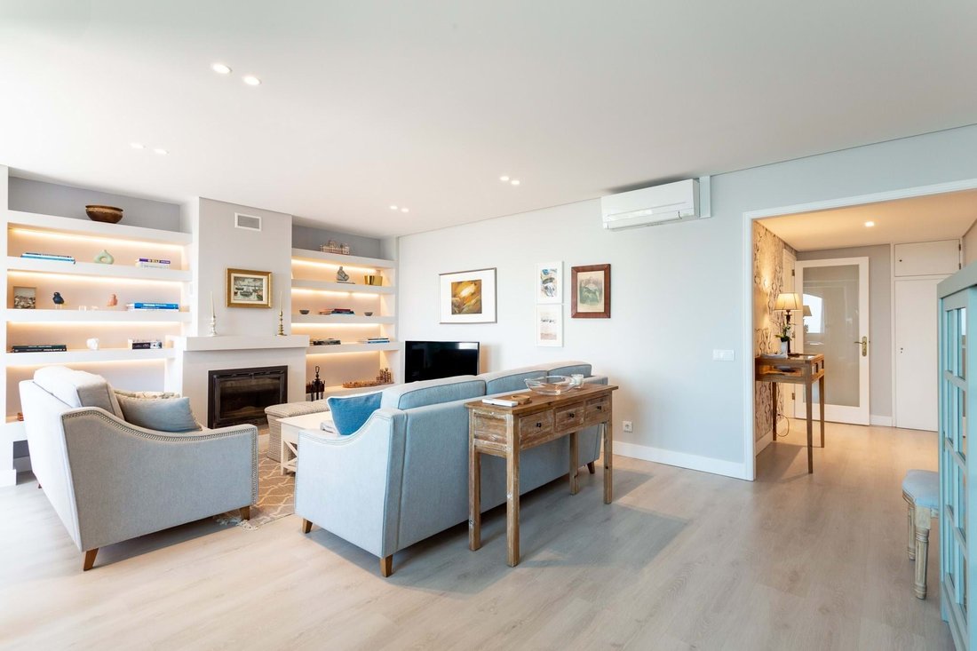 Apartment in Estoril, Cascais e Estoril, Lisbon 3 - 16035680