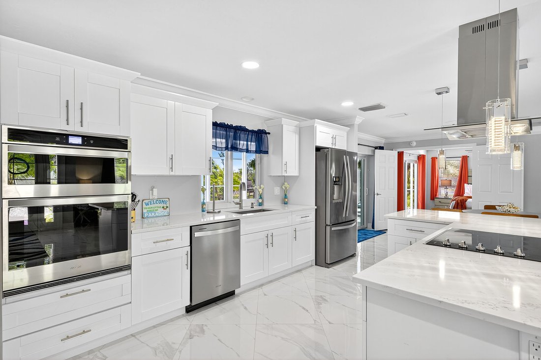 House in Sanibel, Florida, United States 5 - 16032225