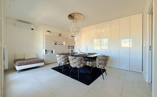 Apartment in Chaponost, Auvergne-Rhône-Alpes, France 1