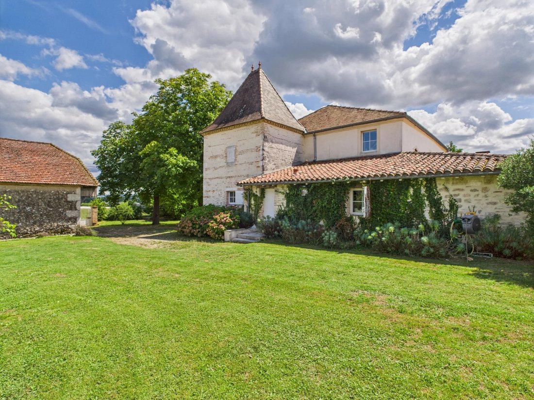 House in Fongrave, Nouvelle-Aquitaine, France 2 - 16032614