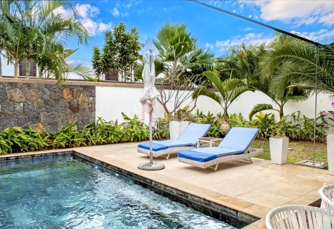 Villa in Grand Baie, Rivière du Rempart District, Mauritius 2 - 16037012