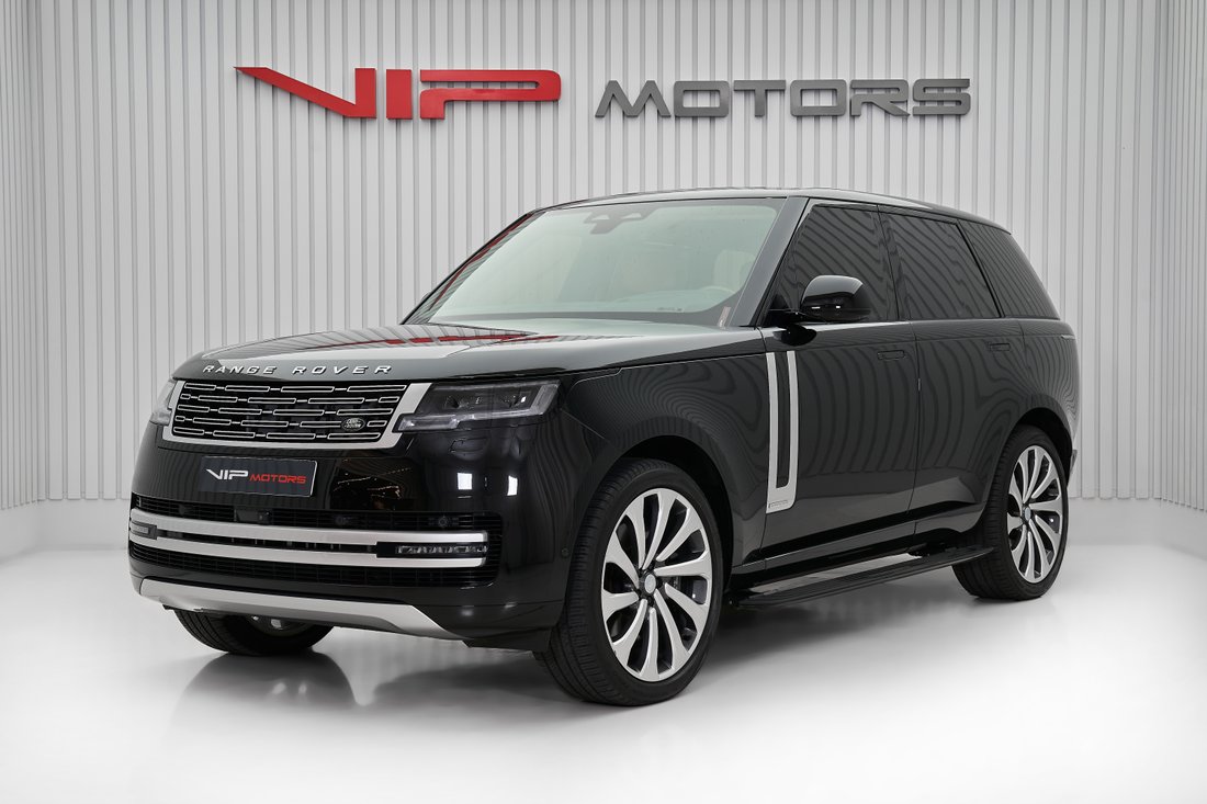 Suv in Dubai, Dubai, United Arab Emirates 3 - 16034962