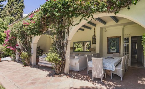 Chalet in Sitio de Calahonda, Mijas, Spain 1