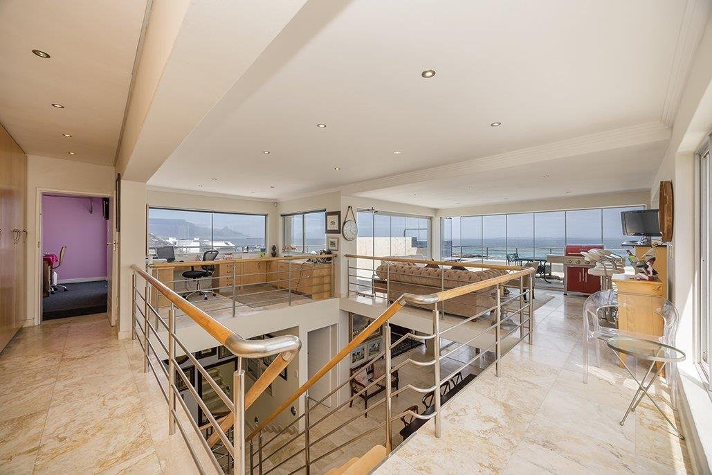 House in Cape Town, Western Cape, South Africa 5 - 16039432