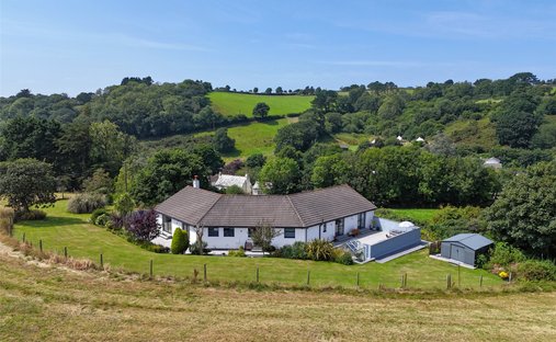 House in Bush, England, United Kingdom 1