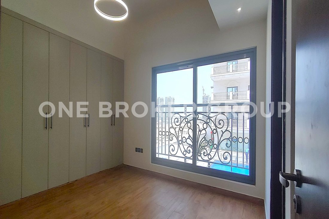 Apartment in Al Furjan, Dubai, United Arab Emirates 1 - 16038572