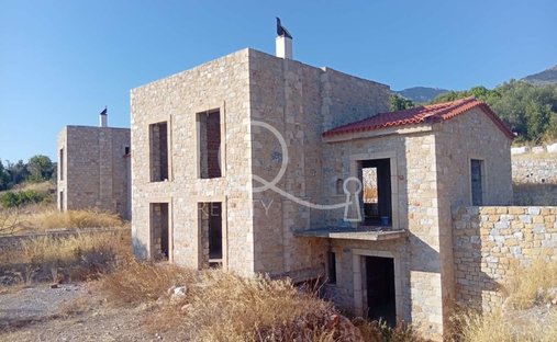 Condo in Lefktro, Peloponnese, Western Greece and the Ionian, Greece 1
