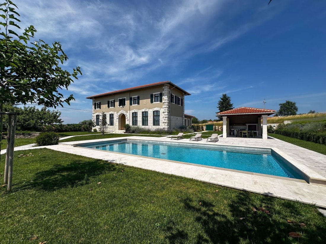 Villa in Porec, Istria County, Croatia 1 - 16039974