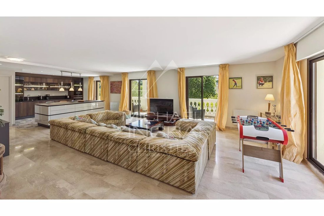 Apartment in Le Grand Duc-Minelle, Mandelieu-la-Napoule, France 1 - 16038637