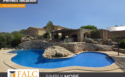 Finca in Sant Llorenc des Cardassar, Balearic Islands, Spain 1