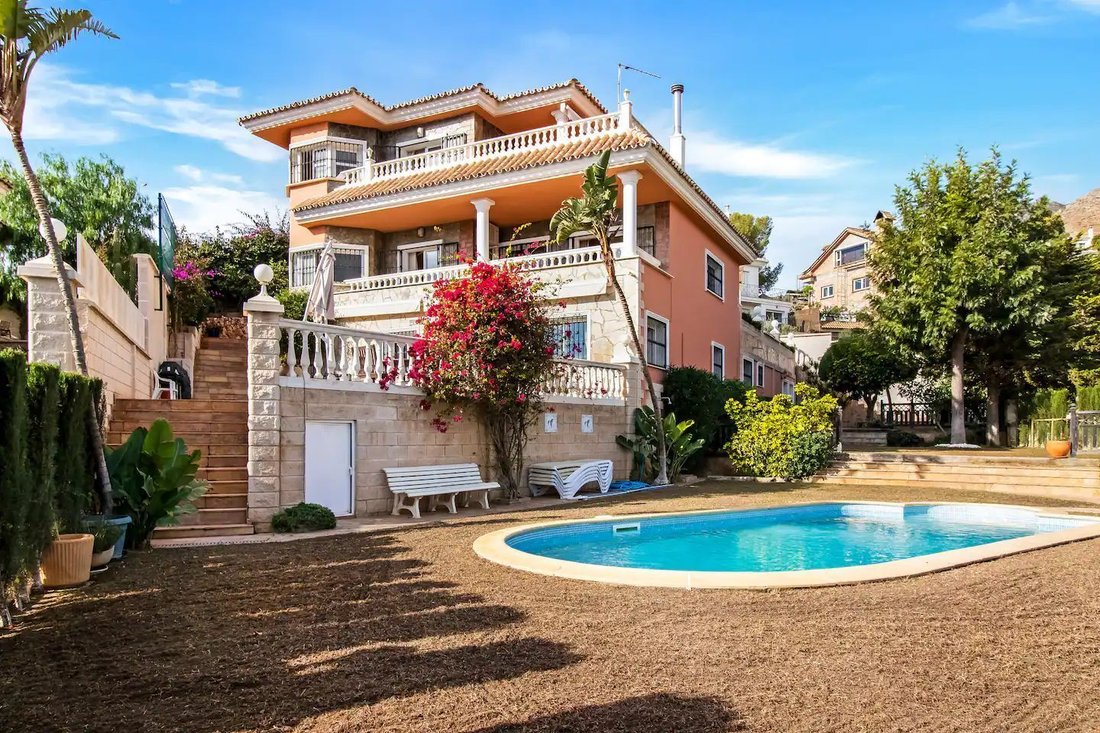 Chalet in Benalmadena, Andalusia, Spain 2 - 16039627