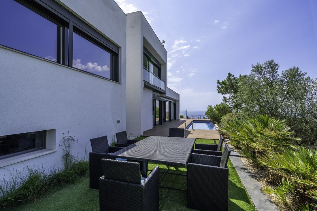 House in Lloret de Mar, Catalonia, Spain 2 - 16039027