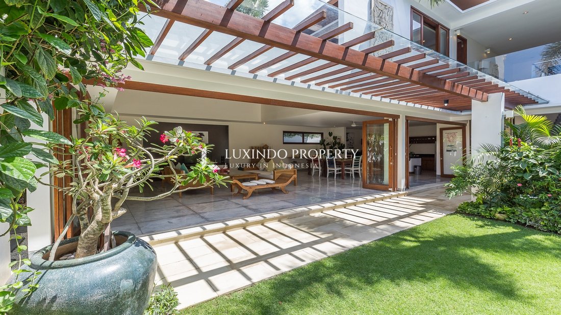 Villa in Kecamatan Kuta Utara, Bali, Indonesia 5 - 16040663