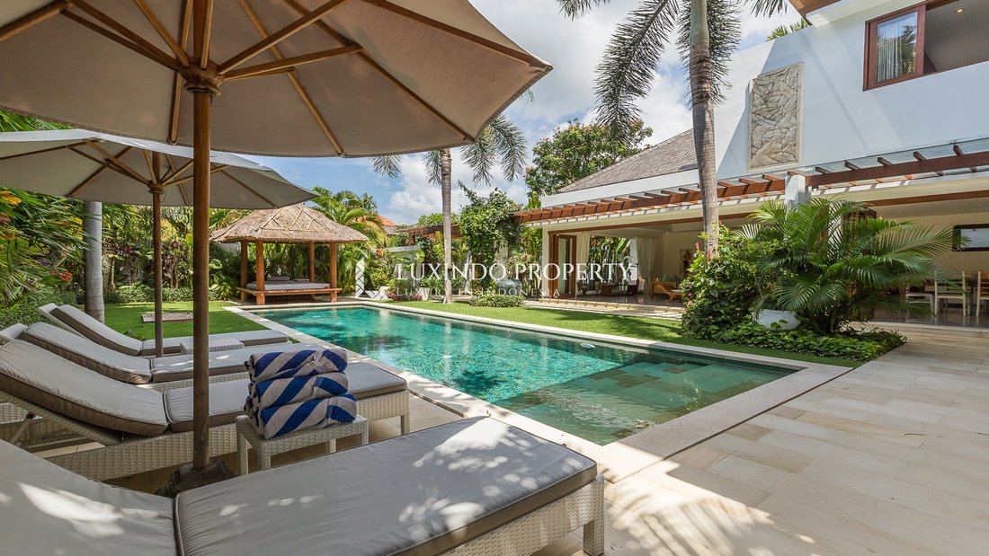 Villa in Kecamatan Kuta Utara, Bali, Indonesia 2 - 16040663