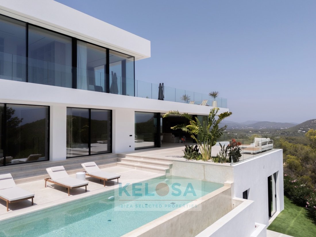 Villa in Roca Llisa, Santa Eularia des Riu, Balearic Islands 1 - 15394091