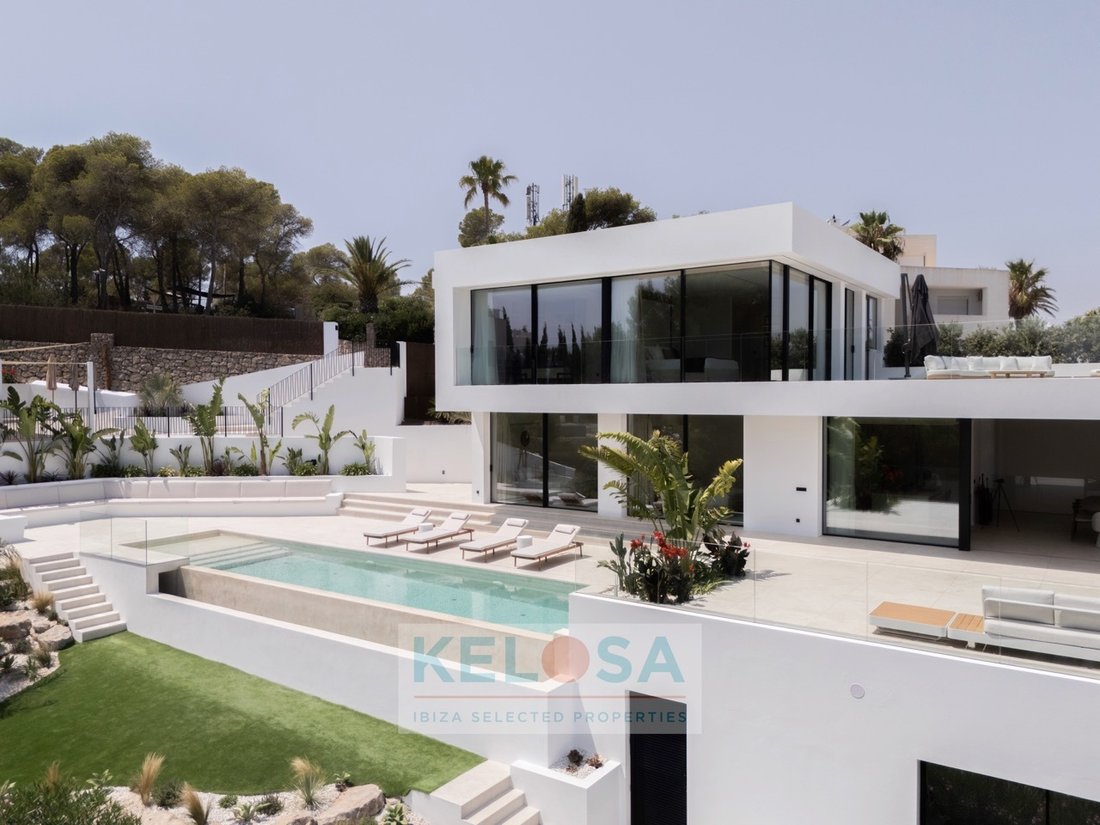 Villa in Roca Llisa, Santa Eularia des Riu, Balearic Islands 2 - 15394091