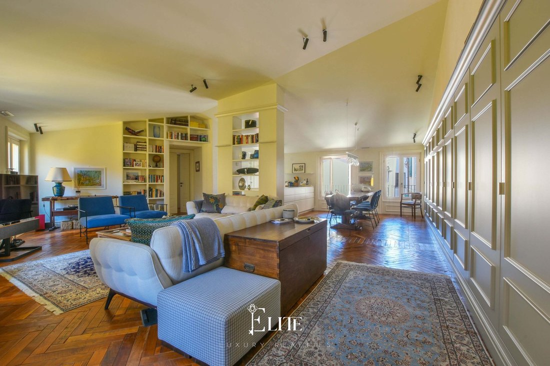 Apartment in Center, Varese, Lombardy 2 - 16041987