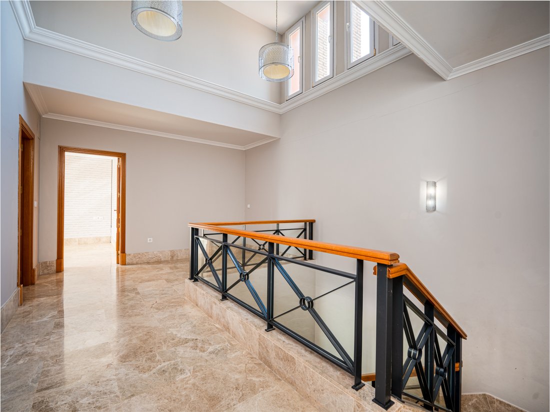 Villa in Marbella, Andalusia, Spain 4 - 16042332