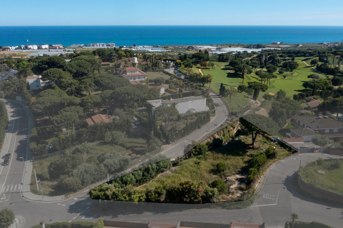 Land in Sant Andreu de Llavaneres, Catalonia, Spain 2 - 14749386