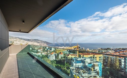 Apartment in Sao Martinho, Madeira, Portugal 1