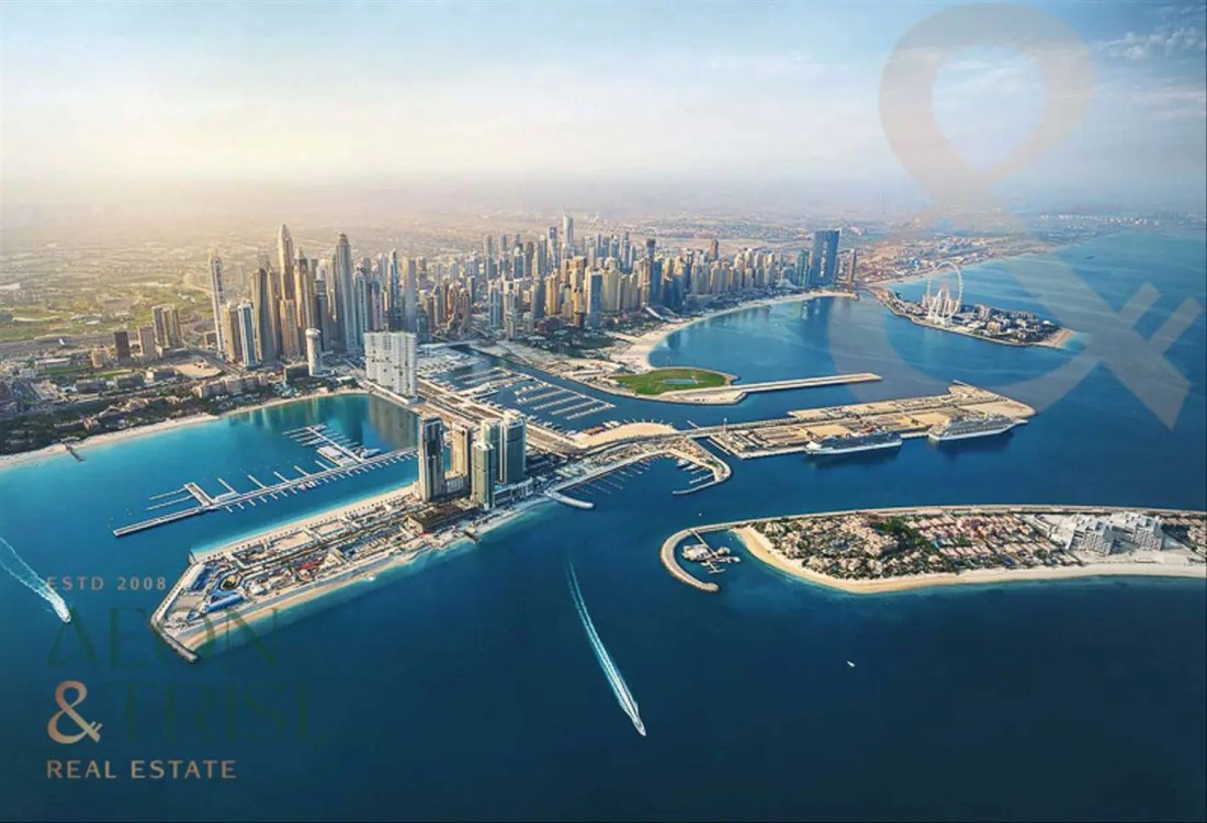 Apartment in Dubai Harbour, Dubai, United Arab Emirates 1 - 15990444