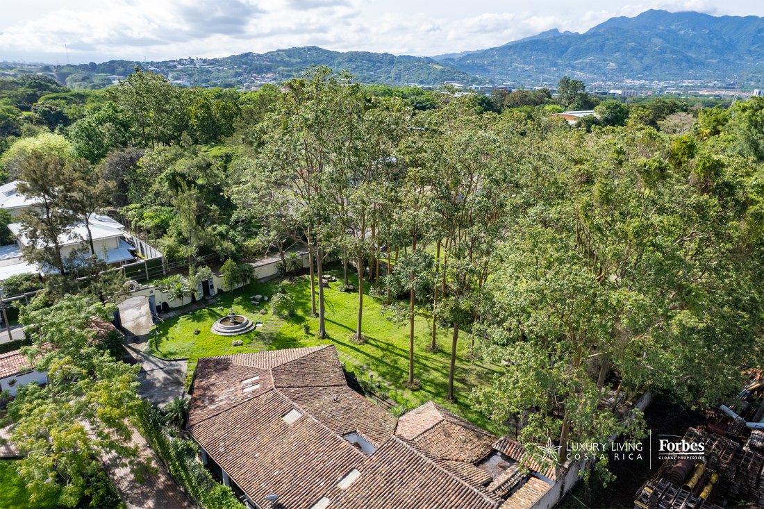 House in Pozos, San José Province, Costa Rica 2 - 16044622