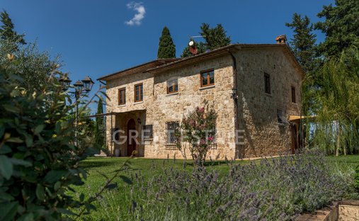 Castle for Sale in Cetona, Tuscany, Italy