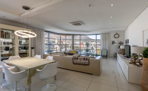 Apartment in De Waterkant, Atlantic Seaboard, Cape Town 1